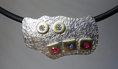Collier