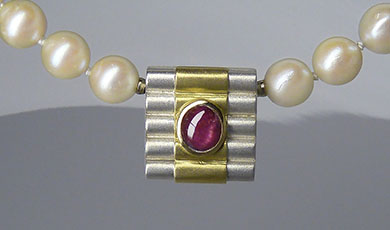 Collier