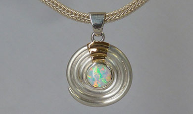 Collier